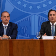 Pedro Guimarães mostra como decisões estratégicas na Caixa resultaram numa gestão que transformou a vida de milhões.