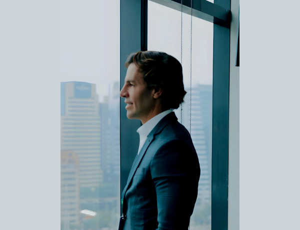 Ian dos Anjos Cunha mostra como empreender com mapa e métricas claras para eliminar o drama das decisões e ganhar precisão estratégica.