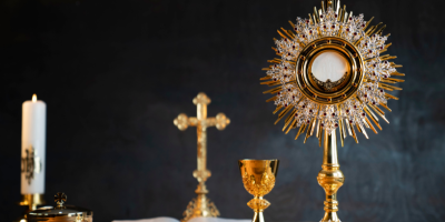 Igreja Católica Segue como Maior Força Religiosa no Brasil em Meio às Transformações da Fé