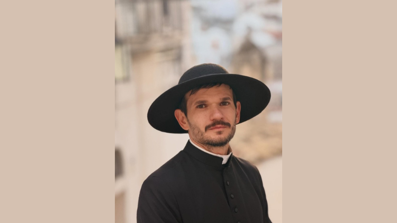 13 anos de sacerdócio: Non Stop compartilha a mensagem de fé e perseverança de Padre Patrick.